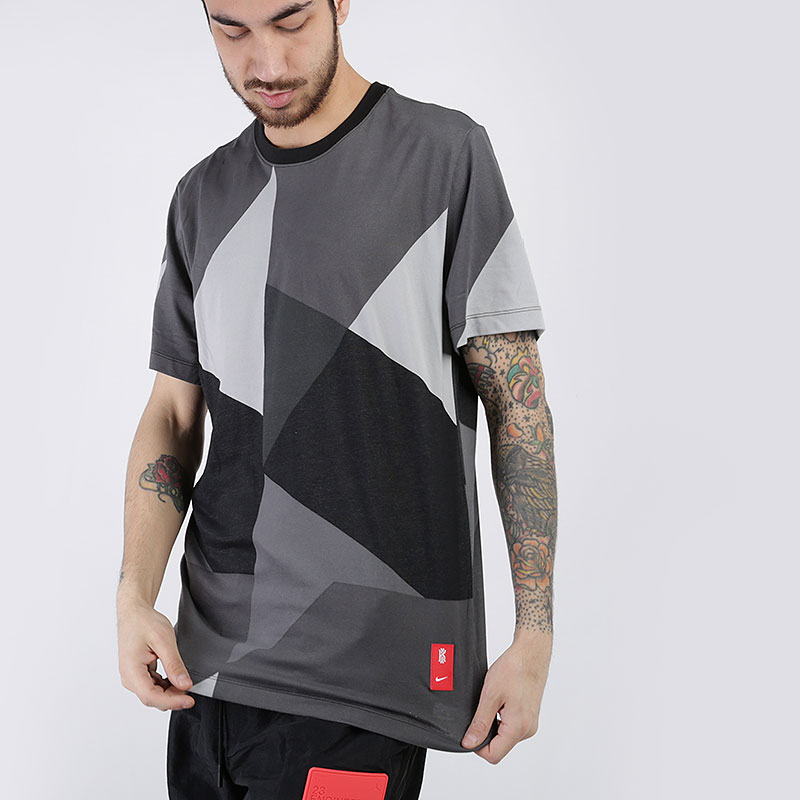 мужская серая футболка Nike Dri-FIT Kyrie T-Shirt CD0929-077 - цена, описание, фото 1